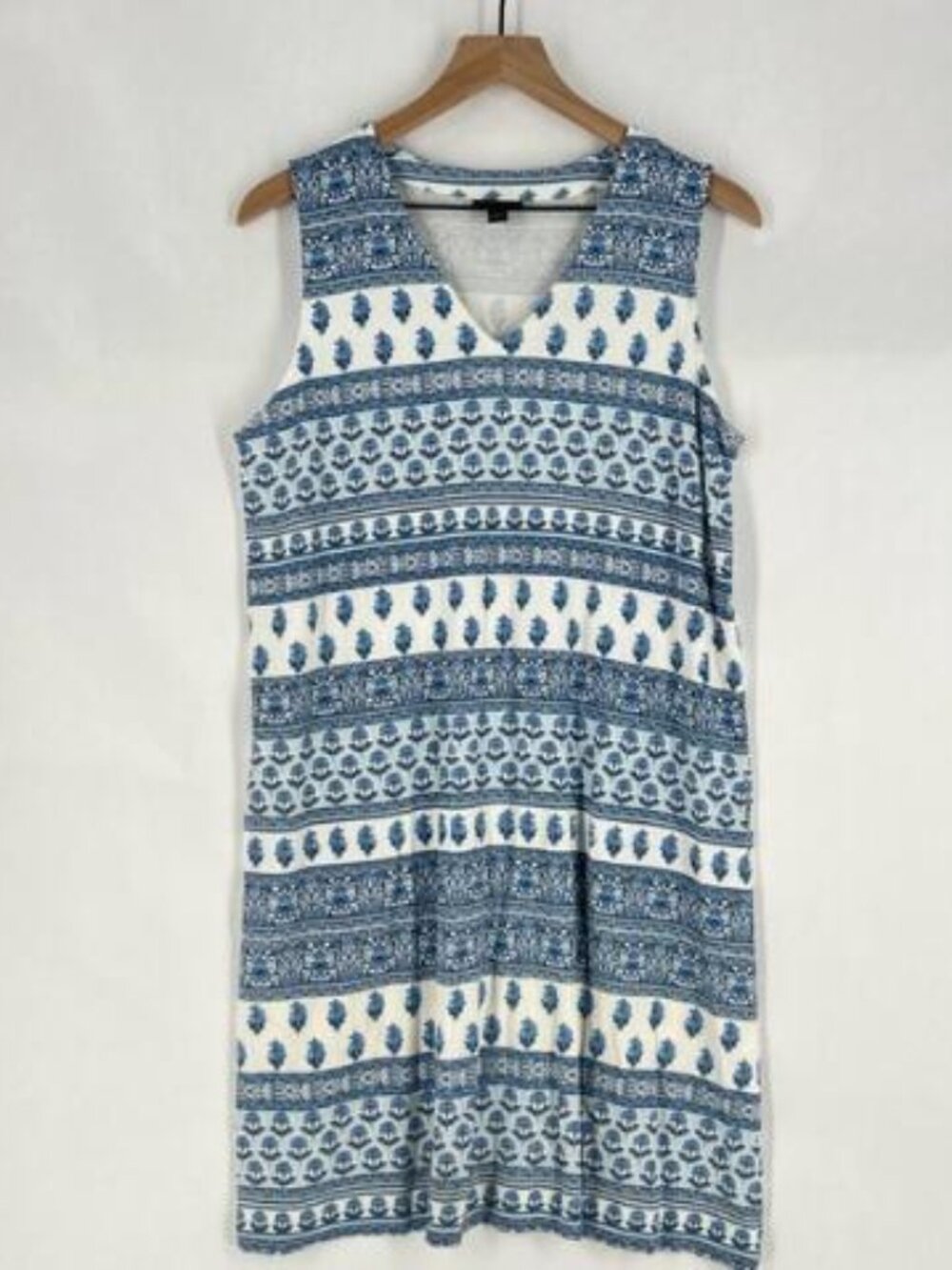 J. Jill Wearever Collection Soft Blue‎ & White Floral Patterned Sleeveless Dress